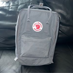 Fjallraven Kanken Laptop Backpack 15 inch | Super Grey